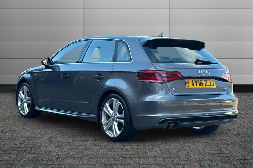Audi A3 1.4 Tfsi Cod S Line Sportback N Grey #3