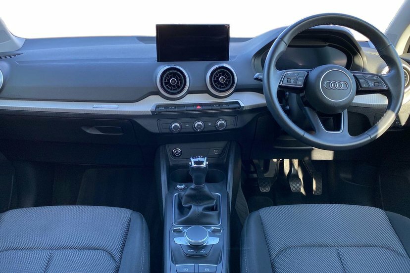 Audi Q2 35 Tfsi Black Edition S Tronic Cs Blue #9