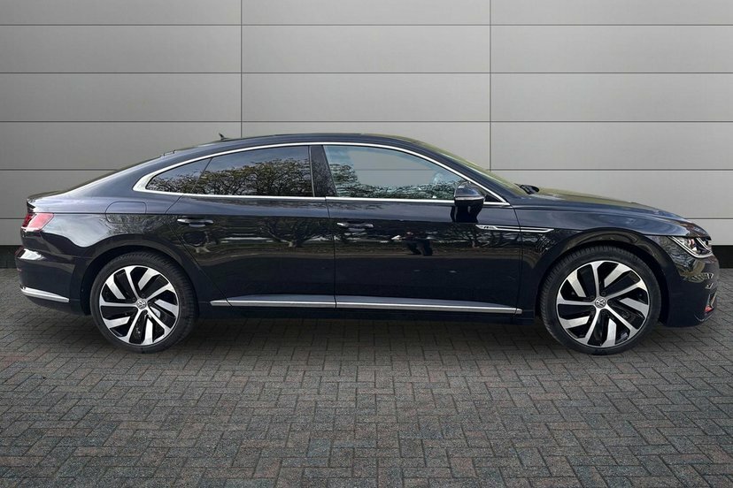 Volkswagen Arteon 2.0 Tdi R-line Fastback Dsg 4Motion 20 Black #4