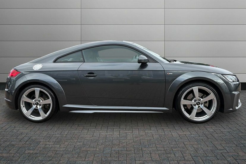 Audi TT 2.0 Tfsi 40 S Line Coupe S Tronic 197 Grey #3