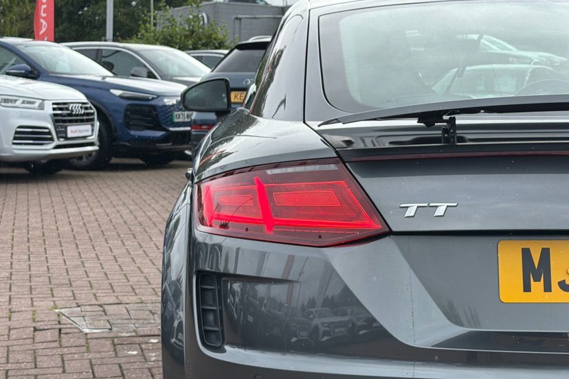Audi TT Coup- S Line 40 Tfsi 197 Ps S Tronic Black #13