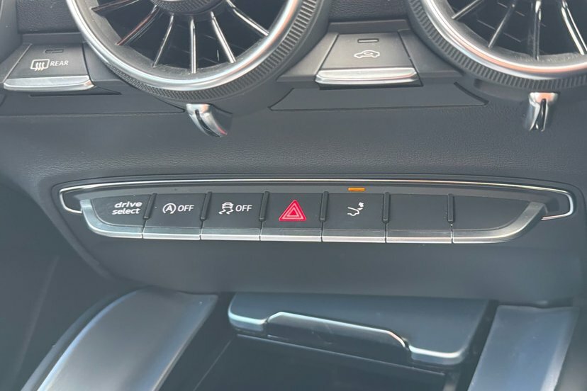 Audi TT Coup- S Line 40 Tfsi 197 Ps S Tronic Black #44