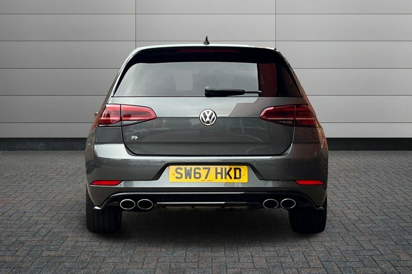 Volkswagen Golf R Tsi 4Wd  #12