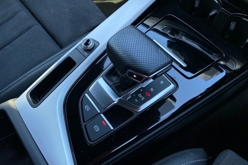Audi A4 Avant 35 Tfsi Black Edition S Tronic Grey #33