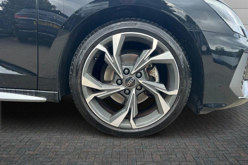Audi A3 1.0 Tfsi 30 S Line Sportback S Tronic Black #5