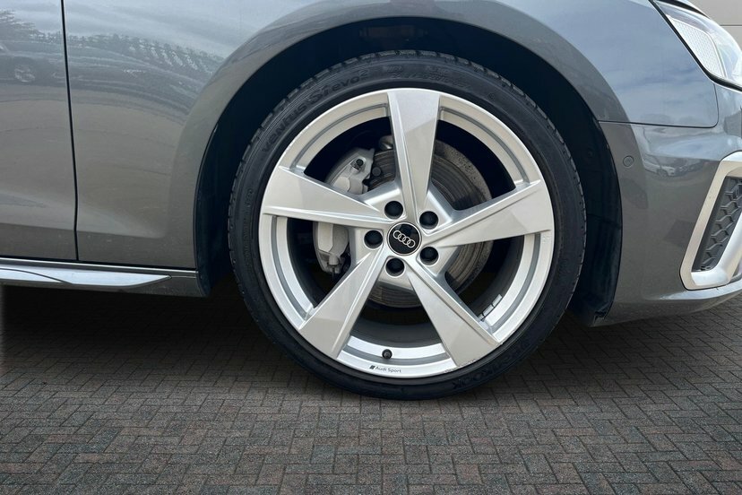 Audi A4 Avant 2.0 Tfsi 40 S Line Estate S Tronic 204 Grey #4