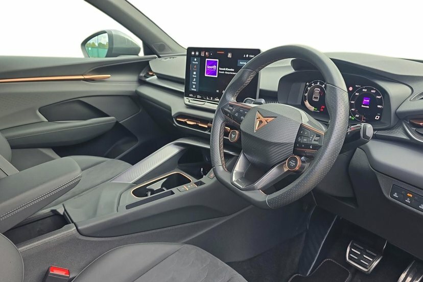 Cupra Terramar 1.5 Etsi V2 Suv Hybrid Dsg 150 Ps Grey #6