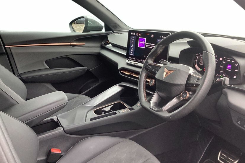 Cupra Terramar 1.5 Etsi V2 Suv Hybrid Dsg 150 Ps Black #6