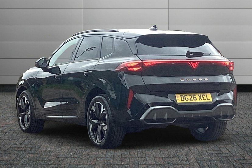 Cupra Terramar 1.5 Etsi V2 Suv Hybrid Dsg 150 Ps Black #3