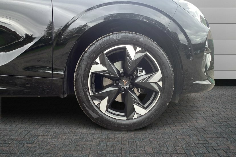 Cupra Terramar 1.5 Etsi V2 Suv Hybrid Dsg 150 Ps Black #5