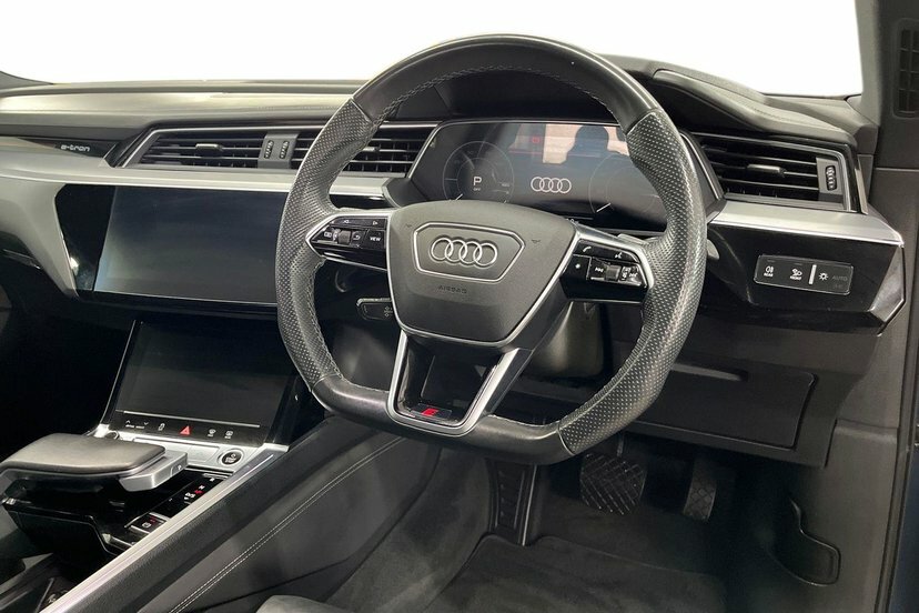 Audi E-tron 55 Black Edition Sportback Quatt Blue #6