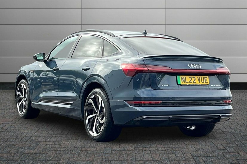 Audi E-tron 55 Black Edition Sportback Quatt Blue #3