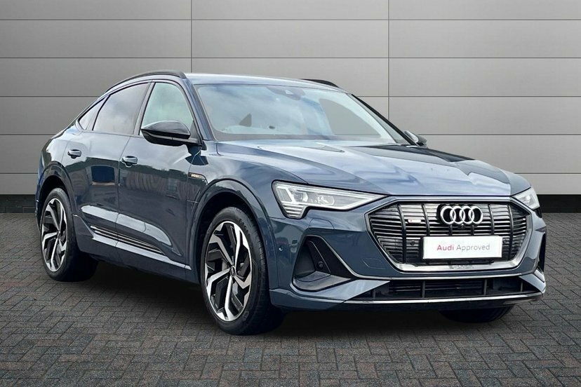 Audi E-tron 55 Black Edition Sportback Quatt Blue