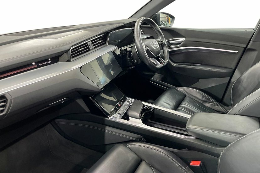 Audi E-tron 55 Black Edition Sportback Quatt Blue #2