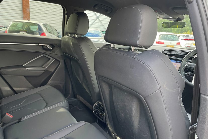 Audi Q3 35 Tfsi S Line S Tronic Leather Blue #38