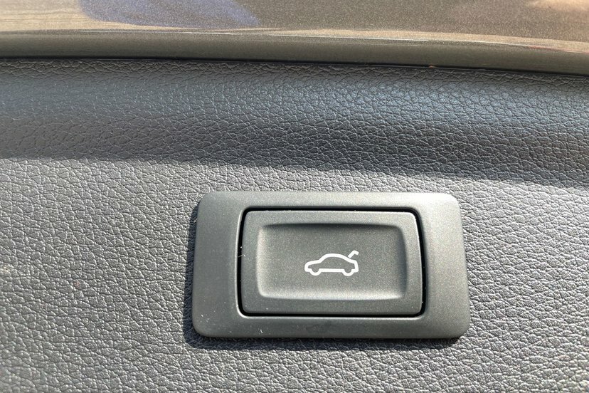 Audi Q3 35 Tfsi S Line S Tronic Leather Blue #18