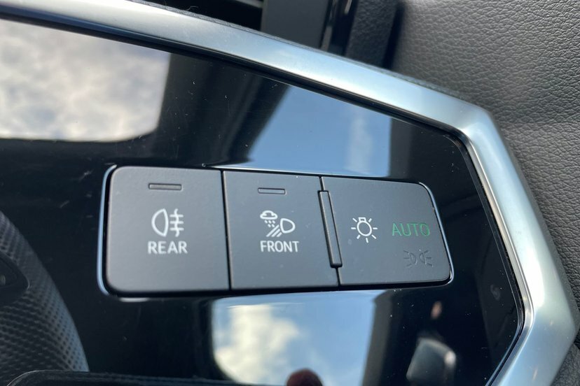 Audi Q3 35 Tfsi S Line S Tronic Leather Blue #23