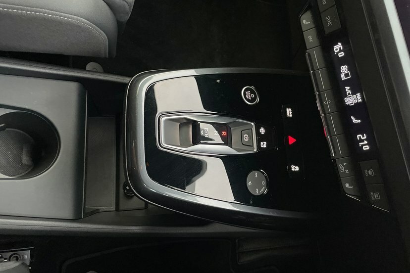 Audi Q4 E Tron 220Kw 50 Quattro 82Kwh S Line Black #15
