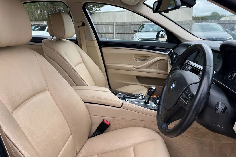 BMW 5 Series 2.0 520D M Sport Black #23