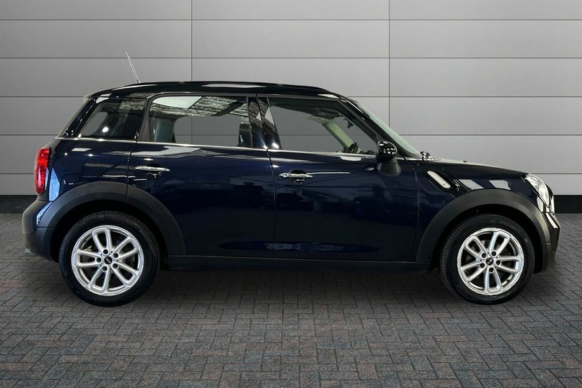Mini Countryman 1.6 Cooper D Business Edition Suv Manua Blue #4
