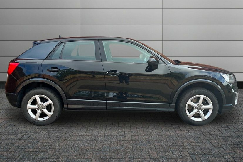 Audi Q2 1.4 Tfsi S Line S Tronic Red #4