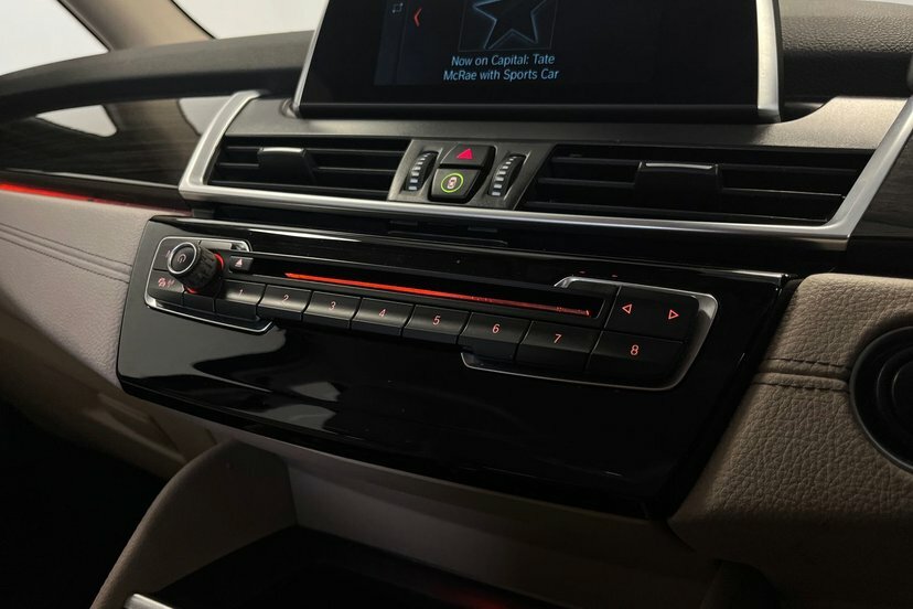 BMW 2 Series Gran Tourer 220D M Sport Step White #18