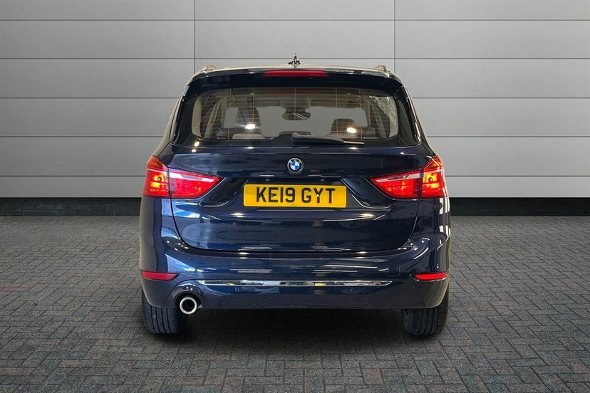 BMW 2 Series Gran Tourer 220D M Sport Step White #12