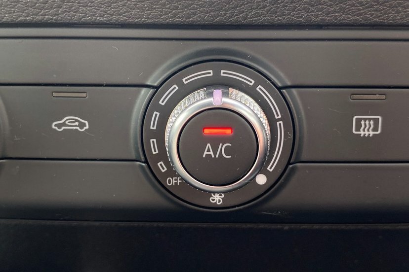 Audi Q2 Sport 30 Tfsi 116 Ps 6-Speed Black #22