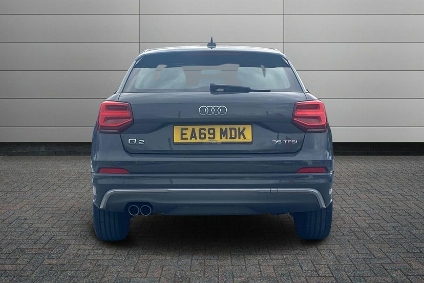 Audi Q2 Sport 30 Tfsi 116 Ps 6-Speed Black #11