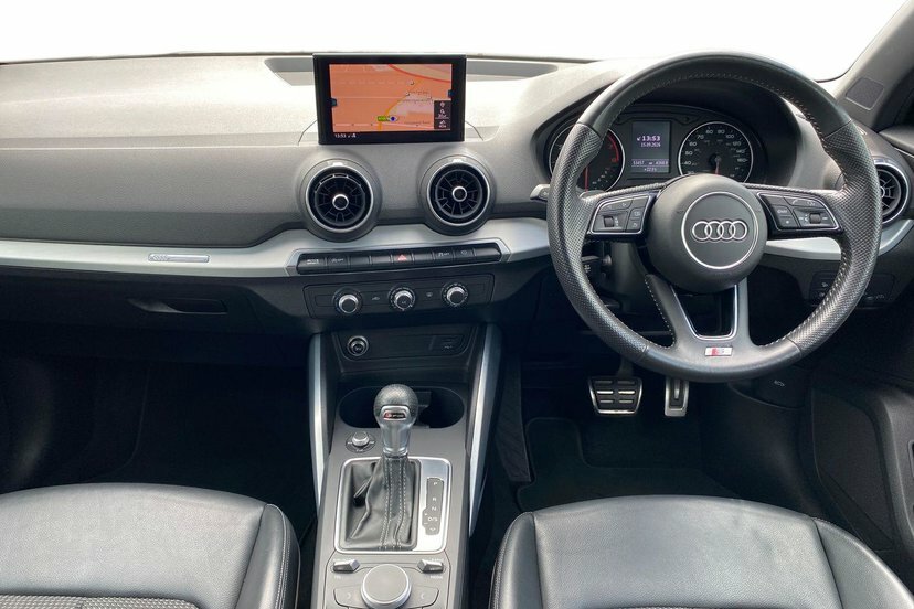 Audi Q2 Sport 30 Tfsi 116 Ps 6-Speed Black #9