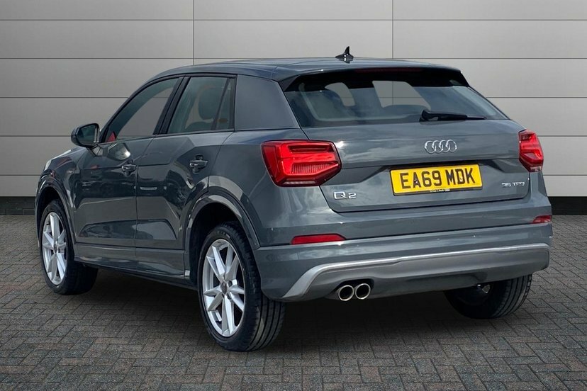 Audi Q2 1.5 Tfsi Cod 35 S Line Suv S Tronic 15 Grey #3