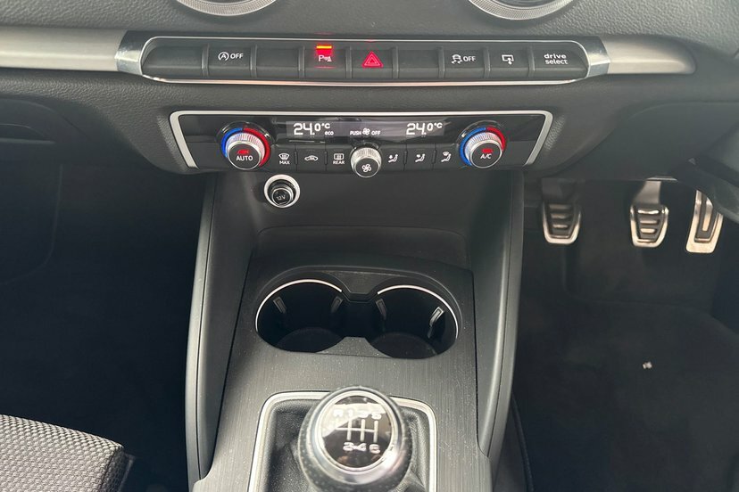Audi A3 1.4 Tfsi Cod Sport Sportback S Tronic Euro 6 Ss Black #20