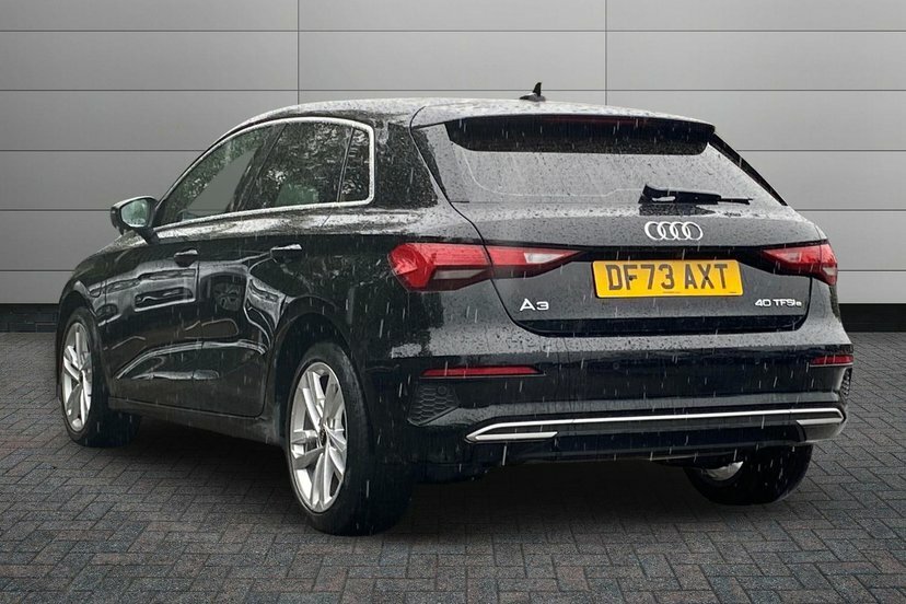 Audi A3 1.4 Tfsie 40 Sport Sportback Plug-in Hy Black #3