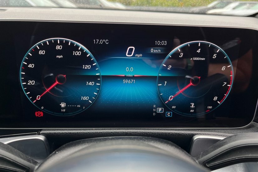 Mercedes-Benz GLB Class Glb200 Amg Line Executive White #6