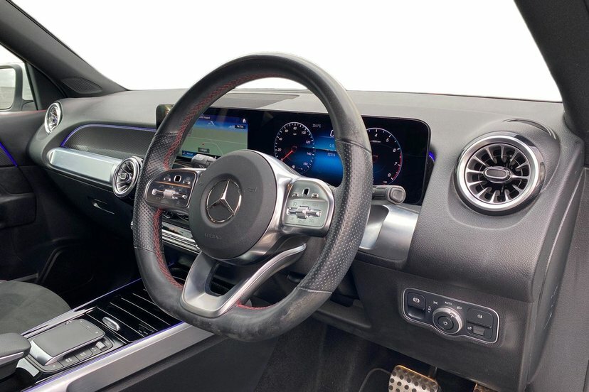 Mercedes-Benz GLB Class Glb200 Amg Line Executive Suv White #5