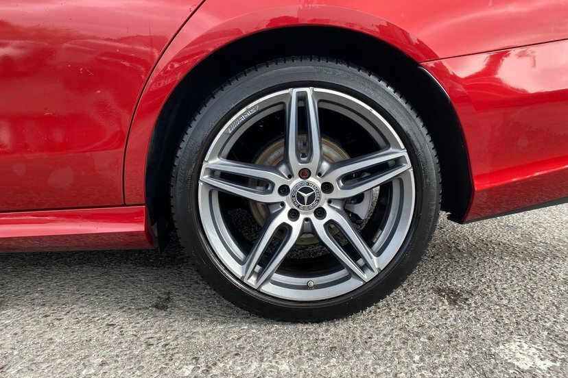 Mercedes-Benz E Class 2.0 E220d Amg Line Premium Saloon Red #4
