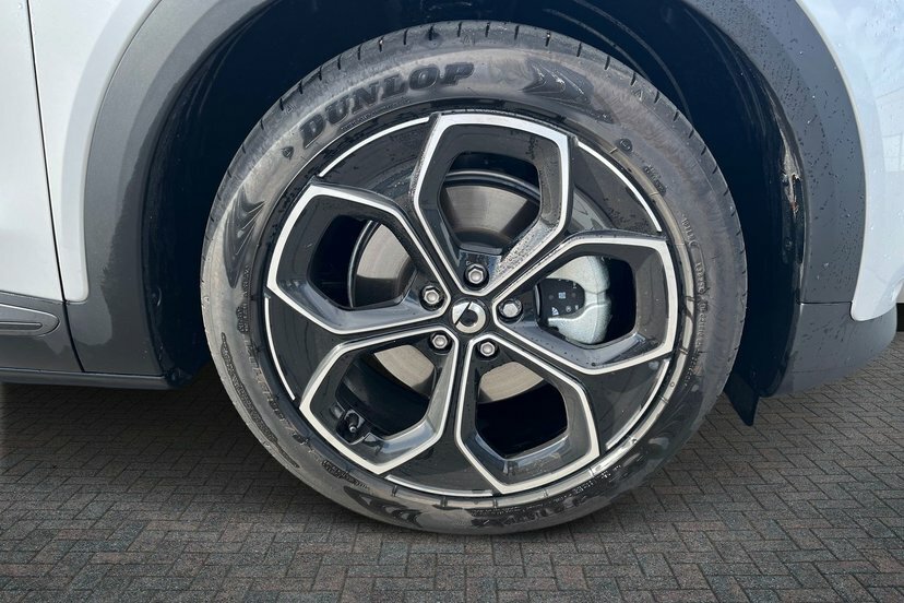 Smart #3 66Kwh Pro Suv 272 Ps LT26WYB Silver #4