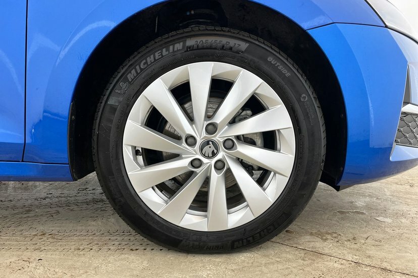 Skoda Octavia Octavia 1.5 Tsi 150 E-tec Sportline Dsg Silver #10