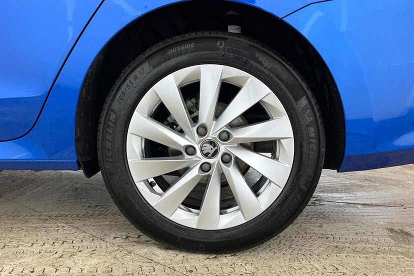 Skoda Octavia Octavia 1.5 Tsi 150 E-tec Sportline Dsg Silver #13