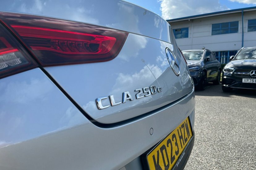 Mercedes-Benz CLA Class Cla 180 Amg Line Premium Night Ed Tip White #13