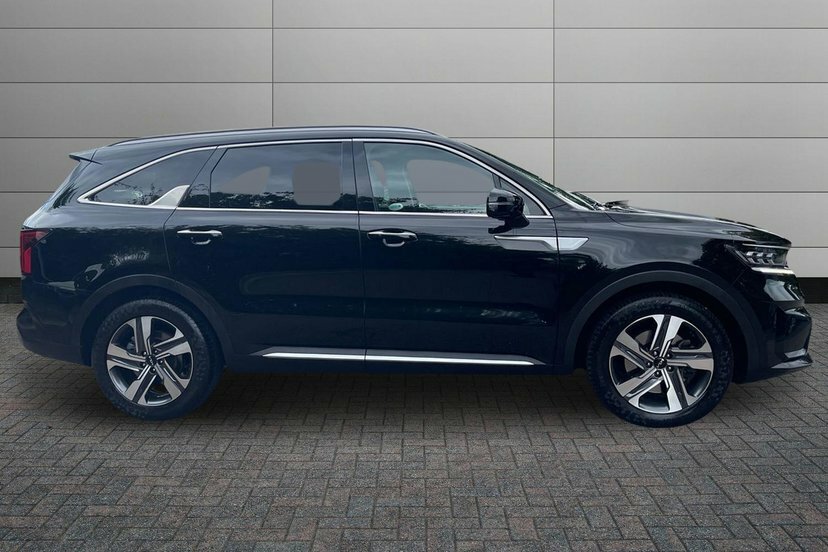 Kia Sorento 2.2 Crdi 3 Suv Dct Awd 199 Bhp Black #4
