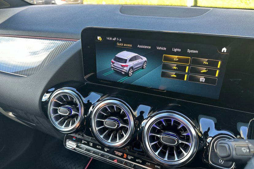 Mercedes-Benz GLA Class Gla 220 Amg Line Prem D 4M A Grey #28