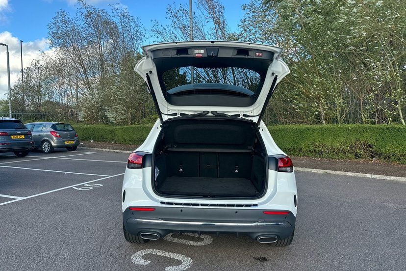 Mercedes-Benz GLA Class Gla 220 Amg Line Prem D 4M A Grey #47
