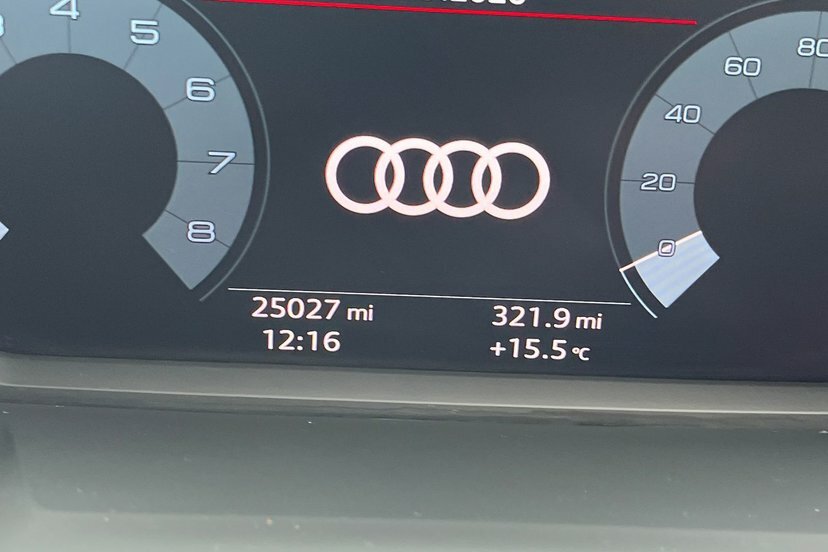 Audi Q3 1.5 Tfsi Cod 35 Black Edition Suv S Tro  #7