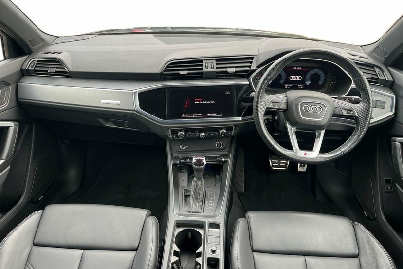 Audi Q3 1.5 Tfsi Cod 35 Black Edition Suv S Tro  #9