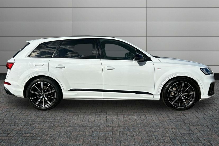 Audi Q7 3.0 Tfsi V6 55 Black Edition Suv Tiptro White #4