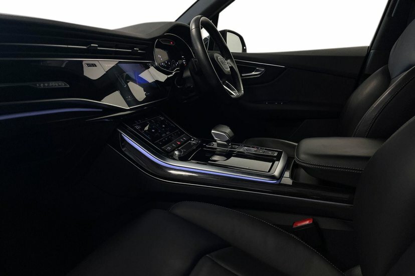 Audi Q7 3.0 Tfsi V6 55 Black Edition Suv Tiptro Black #2