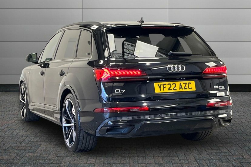 Audi Q7 3.0 Tfsi V6 55 Black Edition Suv Tiptro Black #3