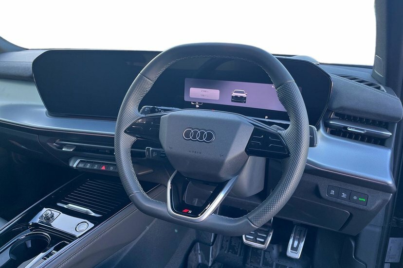 Audi Q3 1.5 Tfsi S Line Sportback S Tronic 150 Blue #6