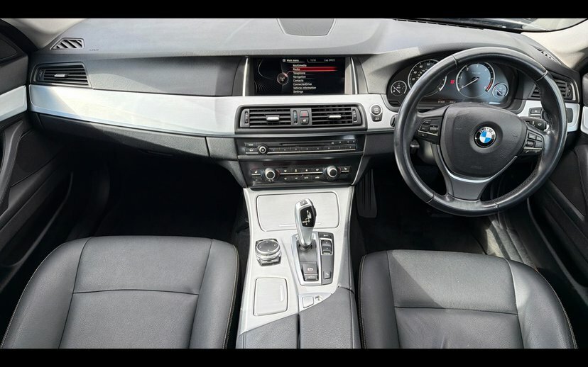 BMW 5 Series 2.0 520D Luxury Saloon 190 Ps Blue #4